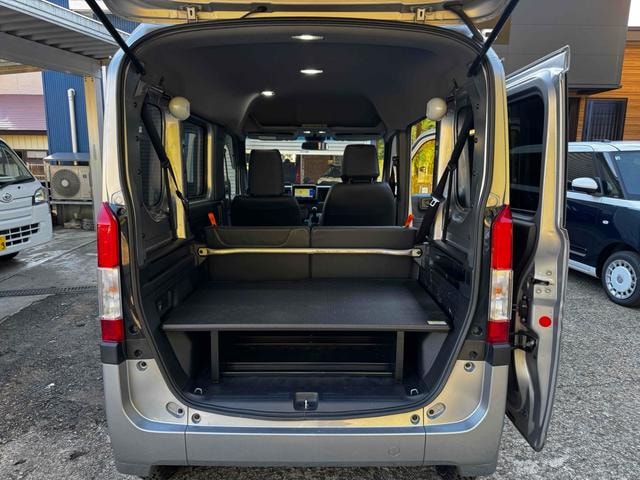 Honda N-VAN 2018 — фото автомобиля 1