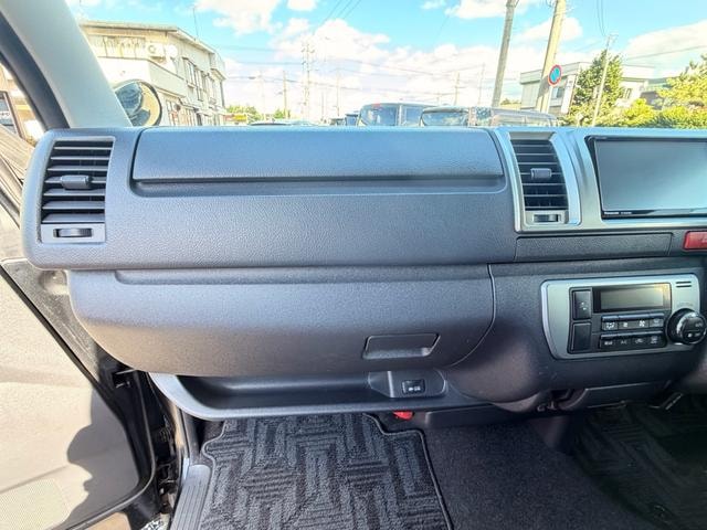 Миниатюра 30