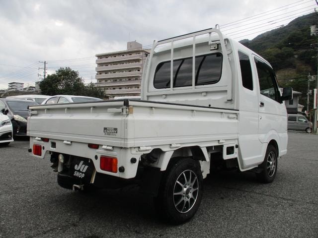 Миниатюра 17