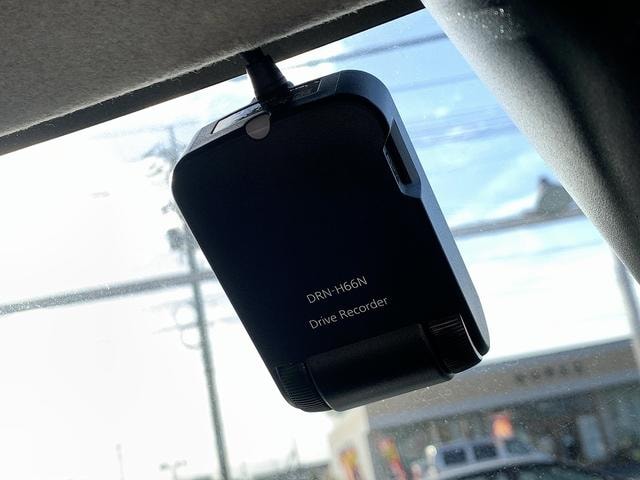 Миниатюра 12