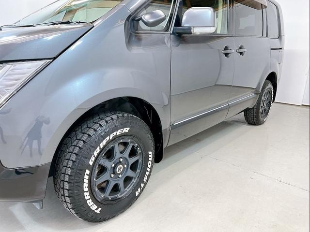 Миниатюра 28