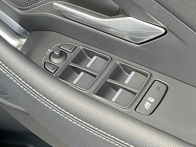 Миниатюра 37