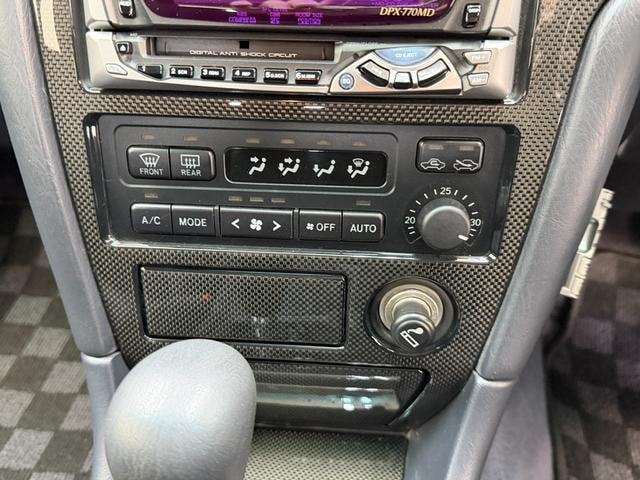 Toyota MARK II 1997 — фото автомобиля 1