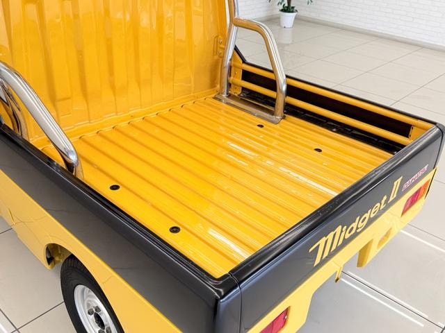 Миниатюра 37