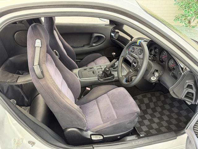 Миниатюра 11