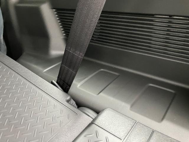 Миниатюра 28