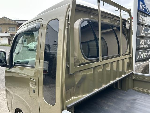 Миниатюра 28
