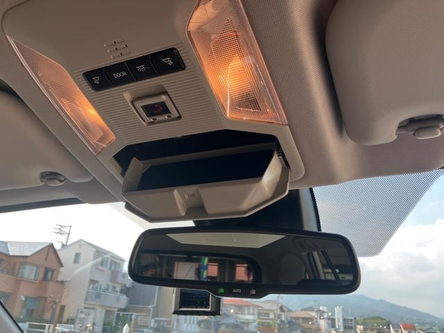 Toyota RAV4 2021 — фото автомобиля 1
