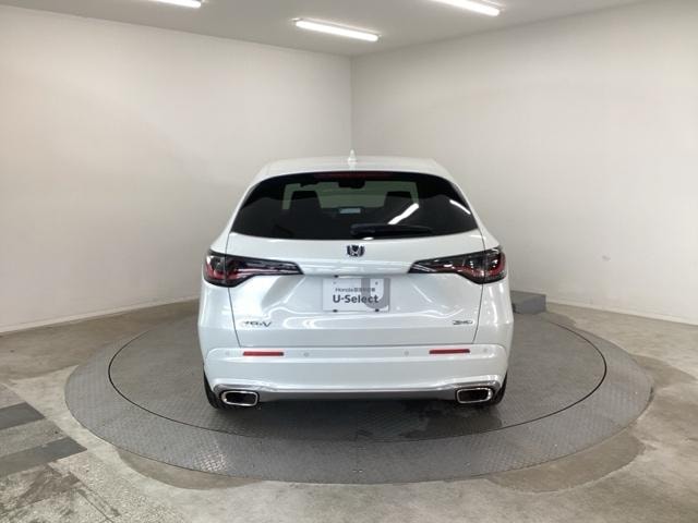 Honda ZR-V 2023 — фото автомобиля 1
