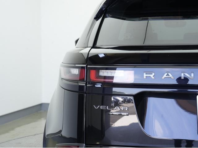 Land Rover RANGE ROVER VELAR 2017 — фото автомобиля 1