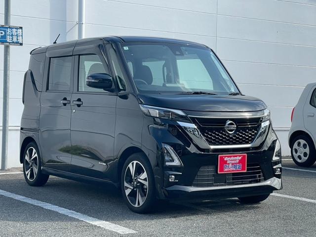 Nissan ROOX 2023 — фото автомобиля 1