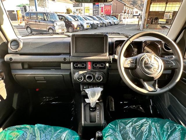Миниатюра 28