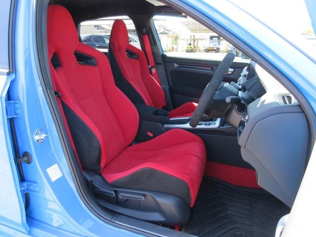 Миниатюра 11