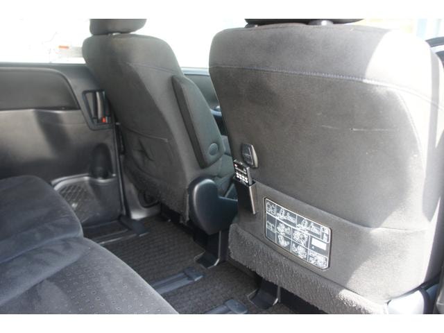 Toyota VOXY 2015 — фото автомобиля 1