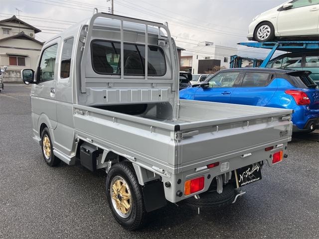 Миниатюра 16