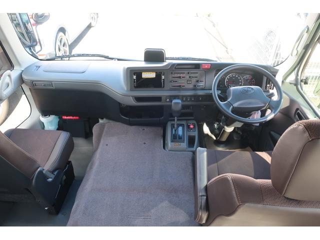 Toyota COASTER BIG VAN 2026 — фото автомобиля 1