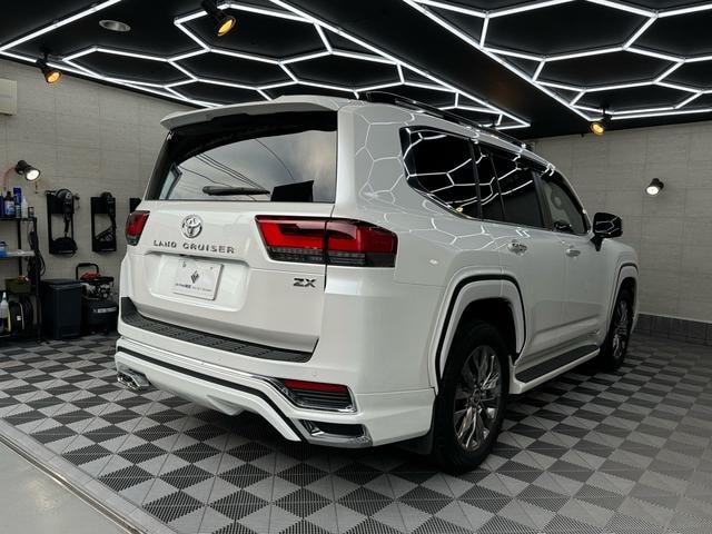 Миниатюра 30