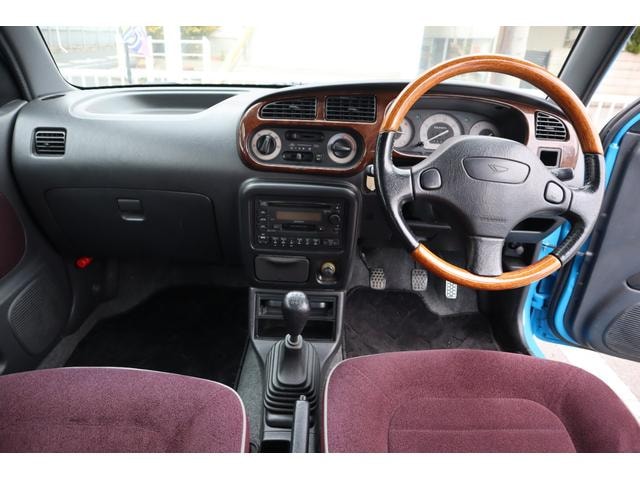 Daihatsu MIRA GINO 2000 — фото автомобиля 1