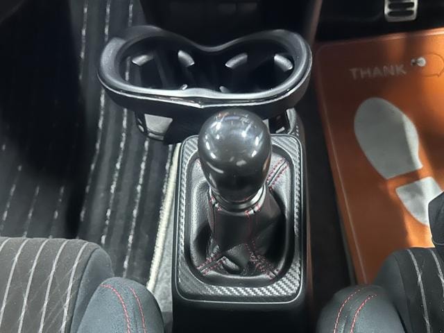 Миниатюра 28