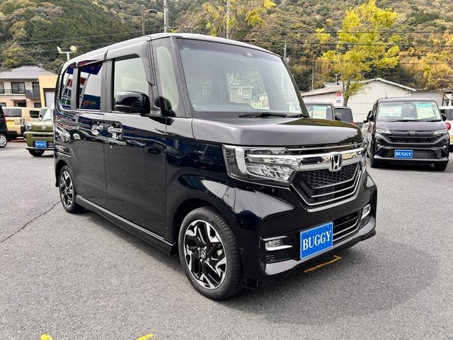 Honda N-BOX CUSTOM 2020 — фото автомобиля 1