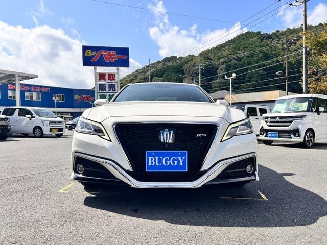 Toyota CROWN HYBRID 2020 — фото автомобиля 1