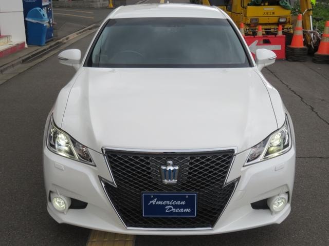 Toyota CROWN HYBRID 2013 — фото автомобиля 1