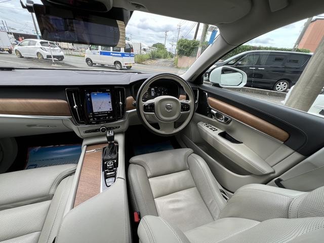 Миниатюра 37