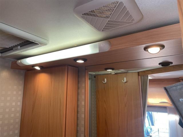 Миниатюра 12