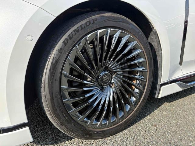 Миниатюра 19
