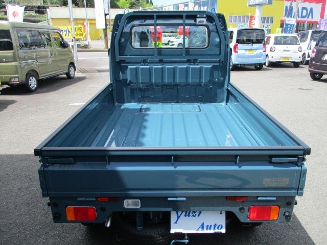 Миниатюра 18