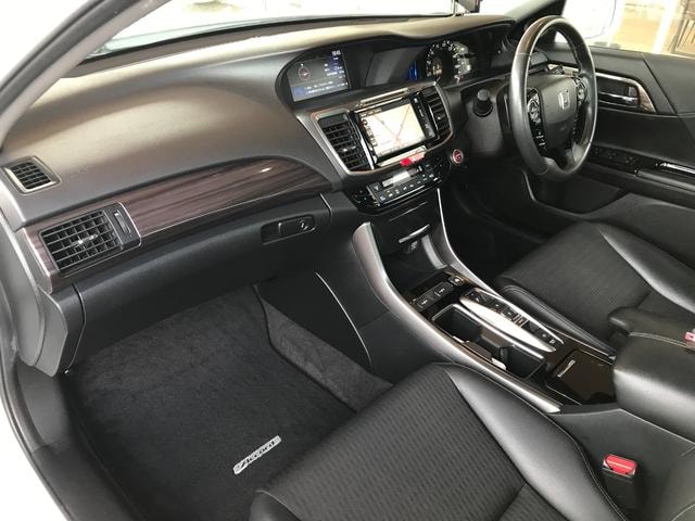 Миниатюра 28