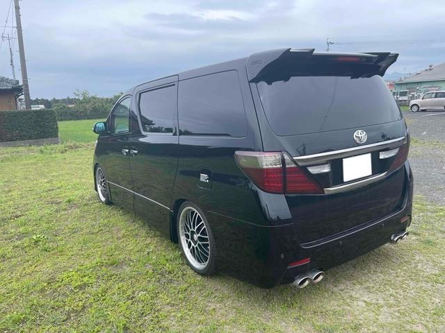 Миниатюра 18