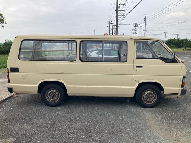 Toyota HIACE VAN 1987 — фото автомобиля 1