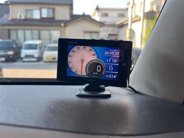 Миниатюра 33