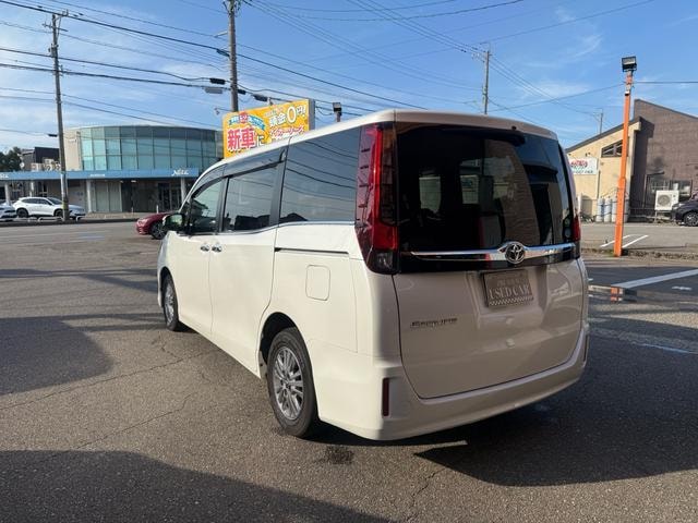 Миниатюра 9