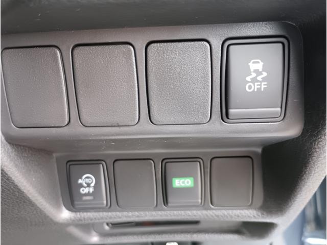 Nissan X-TRAIL 2014 — фото автомобиля 1