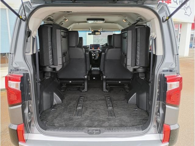 Mitsubishi DELICA D:5 2021 — фото автомобиля 1