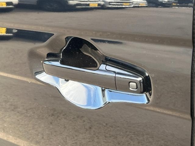 Миниатюра 19