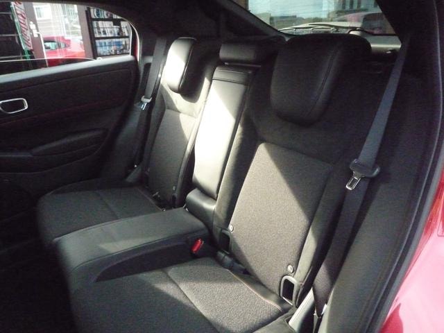 Honda VEZEL 2026 — фото автомобиля 1