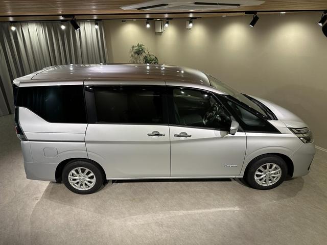 Nissan SERENA 2021 — фото автомобиля 1