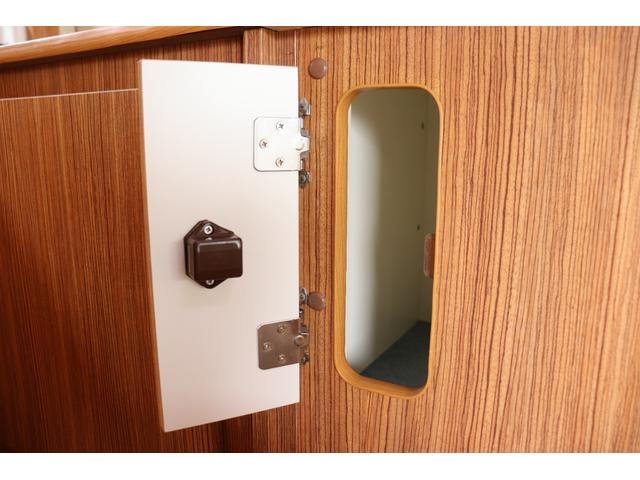 Миниатюра 24