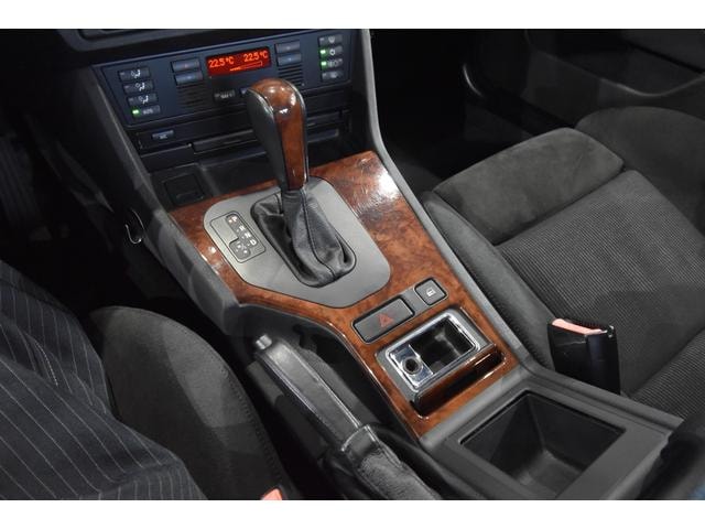 Миниатюра 38