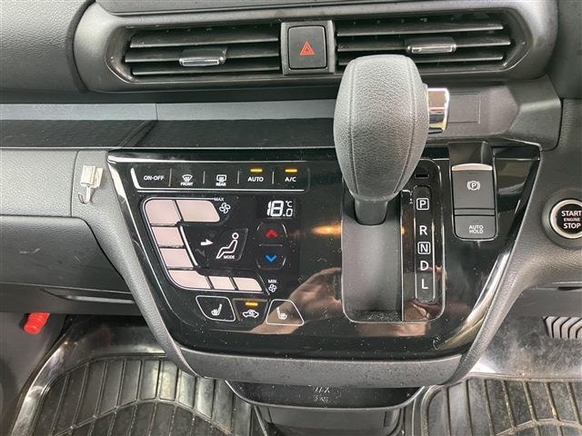 Миниатюра 28