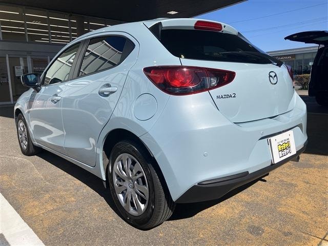 Mazda 2 2025 — фото автомобиля 1