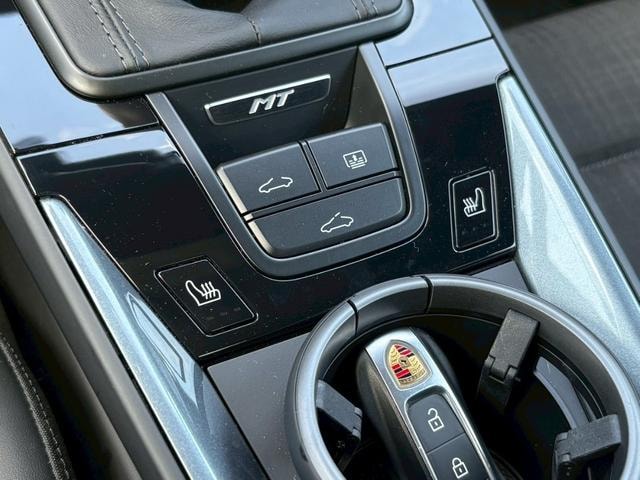 Миниатюра 18