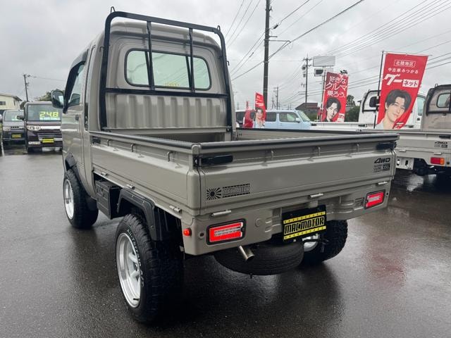 Миниатюра 18