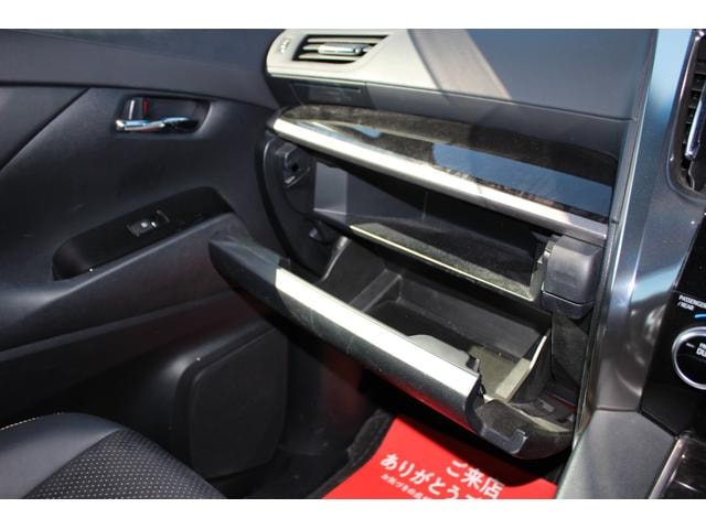 Toyota VELLFIRE 2021 — фото автомобиля 1