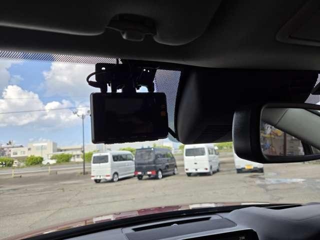 Миниатюра 28