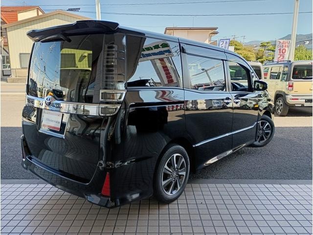 Миниатюра 11