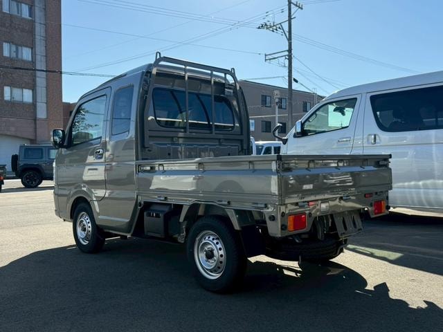 Миниатюра 18
